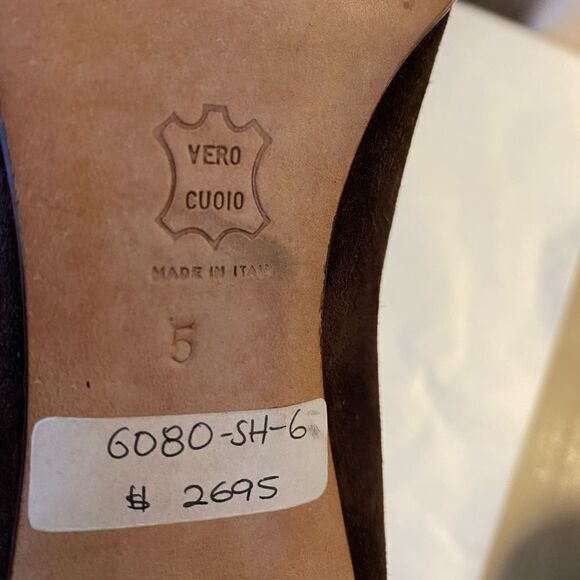 RARE Beltrami vintage cap toe chocolate suede pumps size 5 excellent condition - Picture 12 of 13